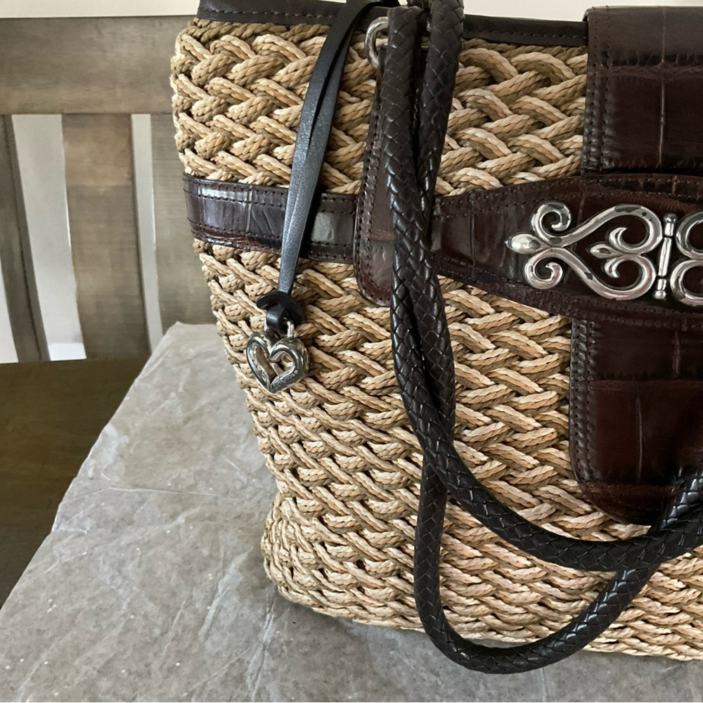 Brighton Natural Raffia & Leather Tote Handbag Purse Pocketbook EUC - Picture 4 of 16